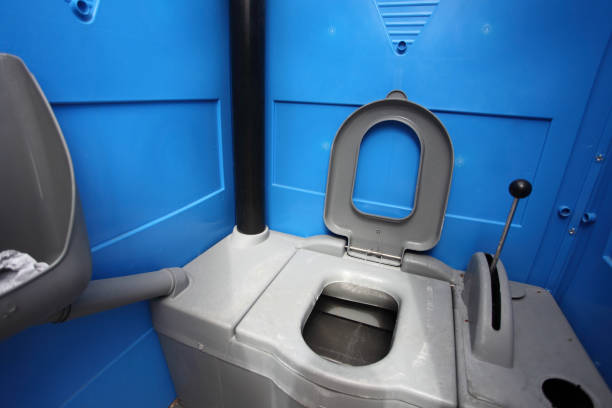 Best Portable Restroom Setup and Delivery  in Islandia, NY